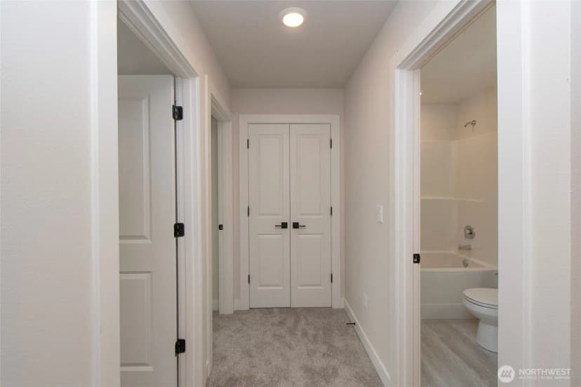 Property photo for 46 Sussex Court #17, Sequim photo 19