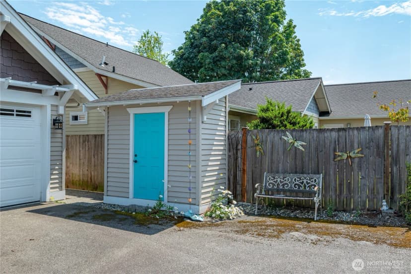 Property photo for 2402 J Avenue, Anacortes photo 38