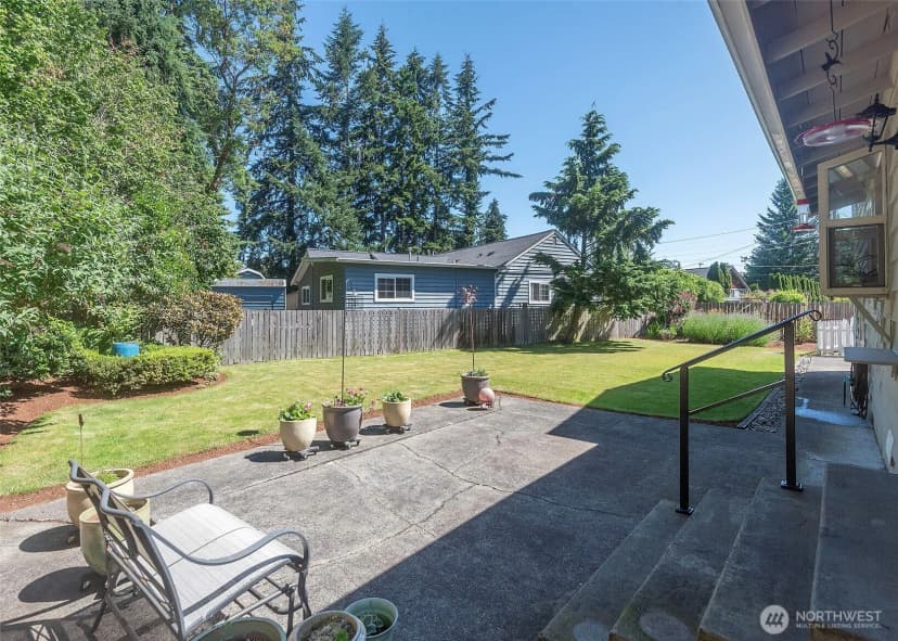 Property photo for 8821 221st Place Sw, Edmonds photo 32