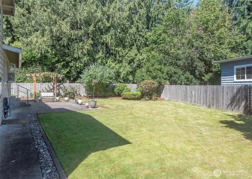 Property photo for 8821 221st Place Sw, Edmonds photo 31