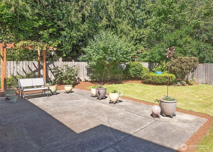 Property photo for 8821 221st Place Sw, Edmonds photo 30