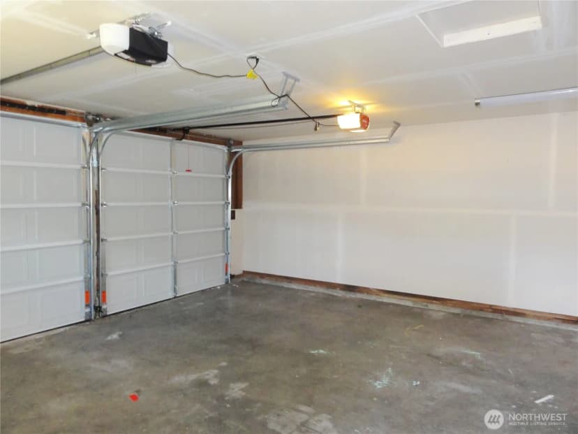 Property photo for 4911 64th Avenue W, University Place photo 17
