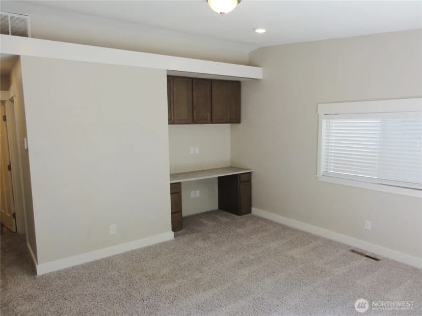 Property photo for 4911 64th Avenue W, University Place photo 12