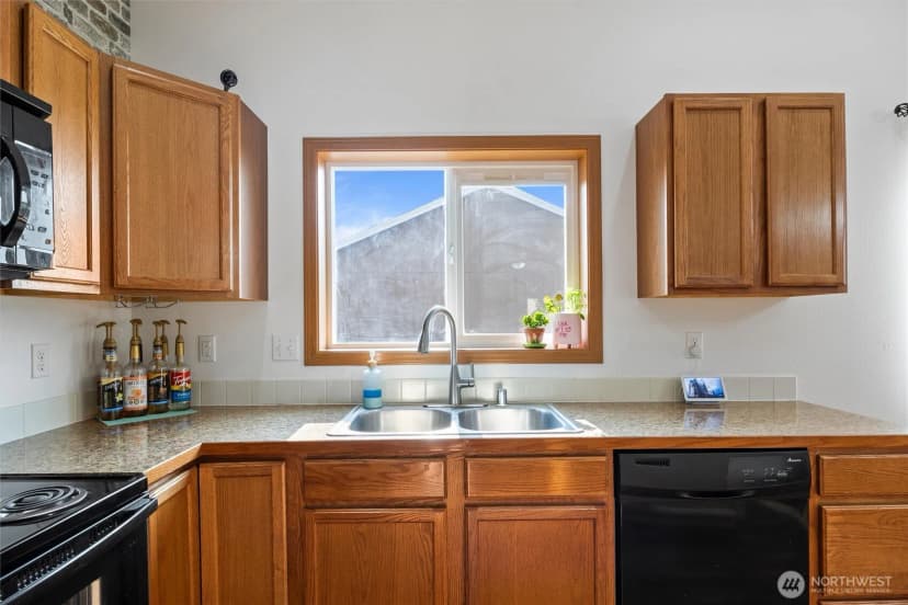 Property photo for 1355 E Birch Street, Othello photo 12