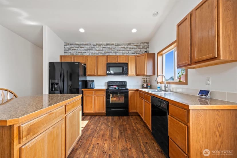Property photo for 1355 E Birch Street, Othello photo 11