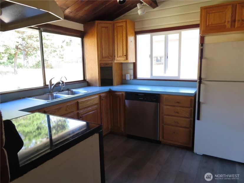 Property photo for 38 Linder Lane, Westport photo 11