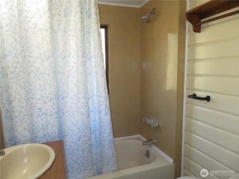 Property photo for 38 Linder Lane, Westport photo 18