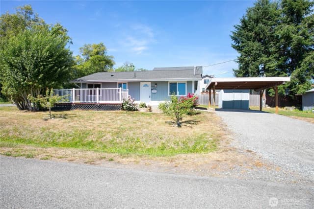 Property photo for 8404 Treevue Road, Blaine