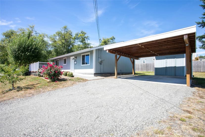 Property photo for 8404 Treevue Road, Blaine photo 3