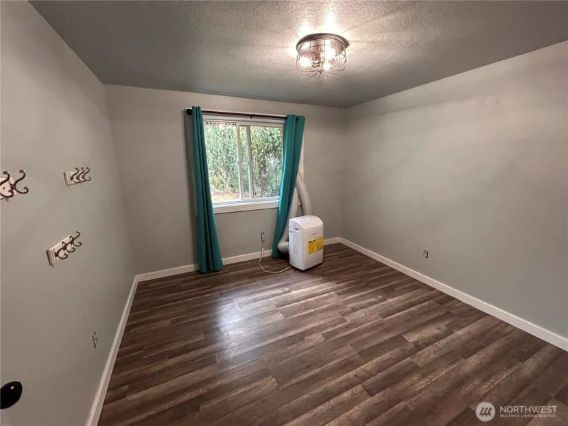 Property photo for 2129 Dahlia Street, Woodland photo 10