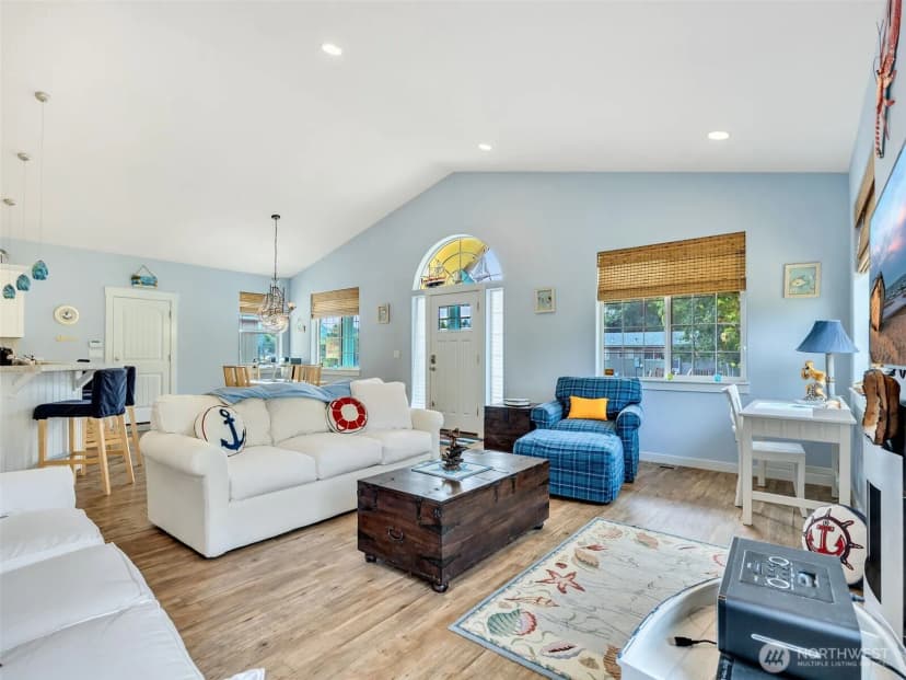 Property photo for 1403 253rd Place, Ocean Park photo 10