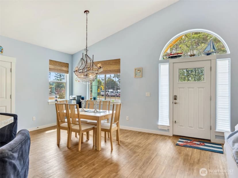 Property photo for 1403 253rd Place, Ocean Park photo 6