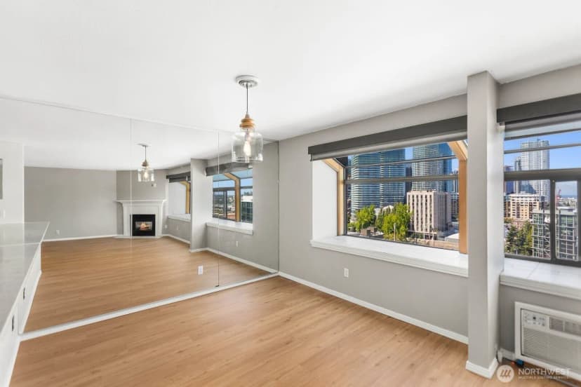 Property photo for 150 Melrose Avenue E #504, Seattle photo 8