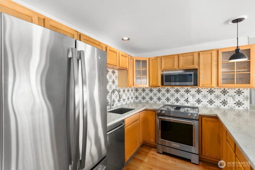 Property photo for 150 Melrose Avenue E #504, Seattle photo 12