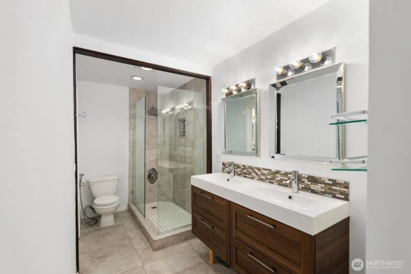 Property photo for 150 Melrose Avenue E #504, Seattle photo 18