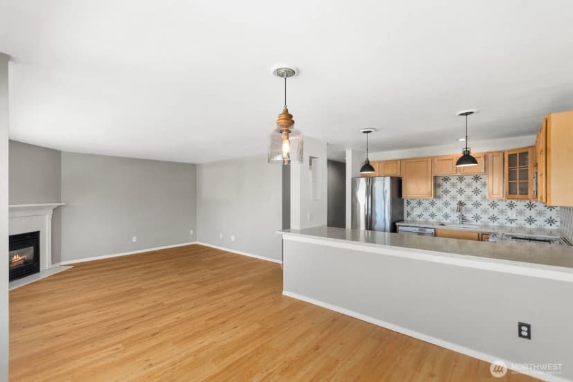 Property photo for 150 Melrose Avenue E #504, Seattle photo 9