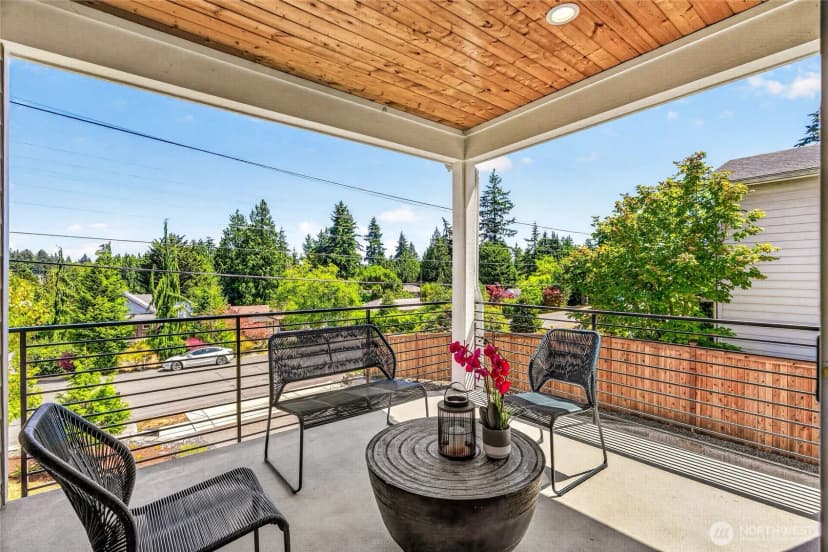 Property photo for 17051 8th Avenue Ne, Shoreline photo 6