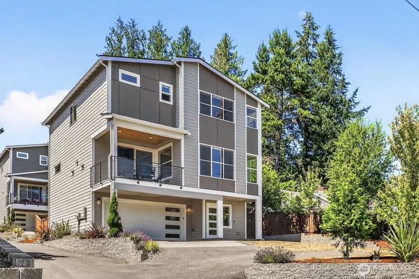 Property photo for 17051 8th Avenue Ne, Shoreline