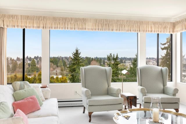 Property photo for 3113 W Harley Street #3115, Seattle photo 4