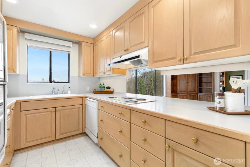 Property photo for 3113 W Harley Street #3115, Seattle photo 15