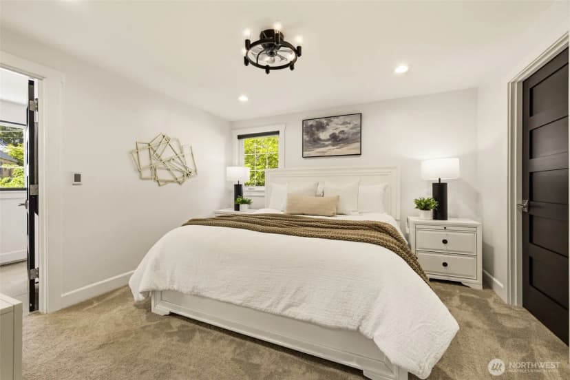 Property photo for 505 Ne 78th Street, Seattle photo 10