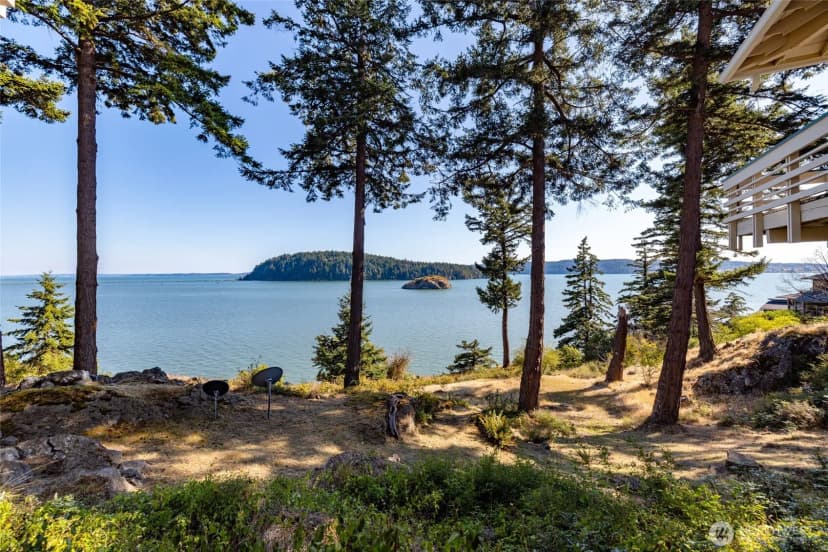 Property photo for 733 Tillamuk Drive, La Conner photo 36