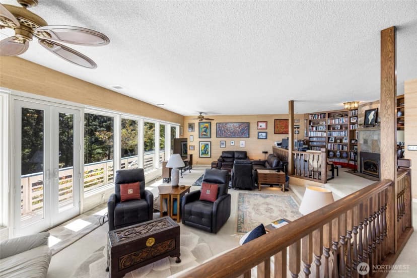 Property photo for 733 Tillamuk Drive, La Conner photo 8