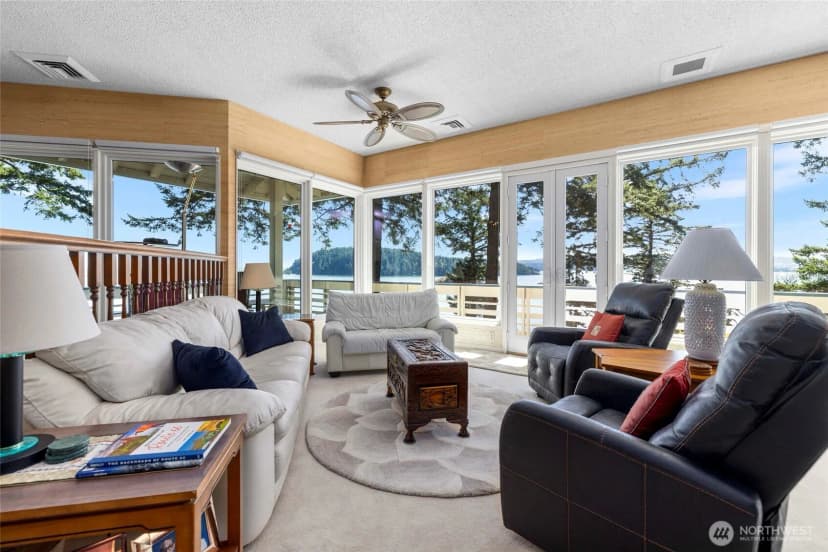 Property photo for 733 Tillamuk Drive, La Conner photo 9