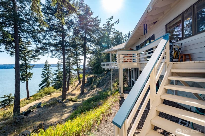 Property photo for 733 Tillamuk Drive, La Conner photo 35