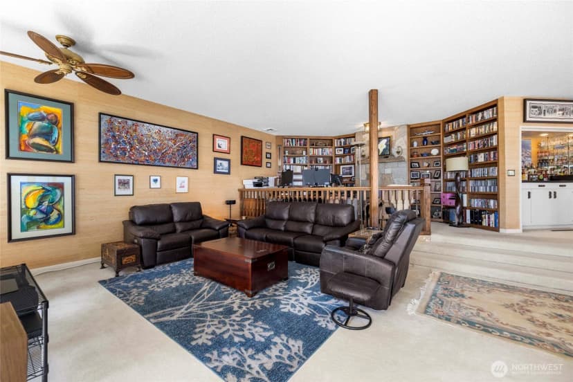 Property photo for 733 Tillamuk Drive, La Conner photo 11