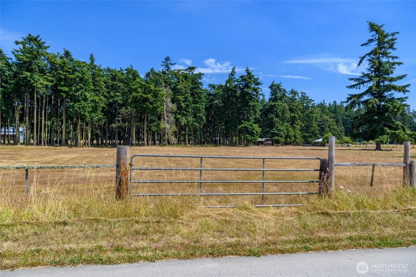 Property photo for 347 Jacobs Road, Coupeville photo 37