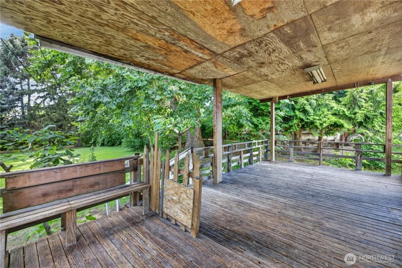 Property photo for 804 Crescent Drive, Grandview photo 30