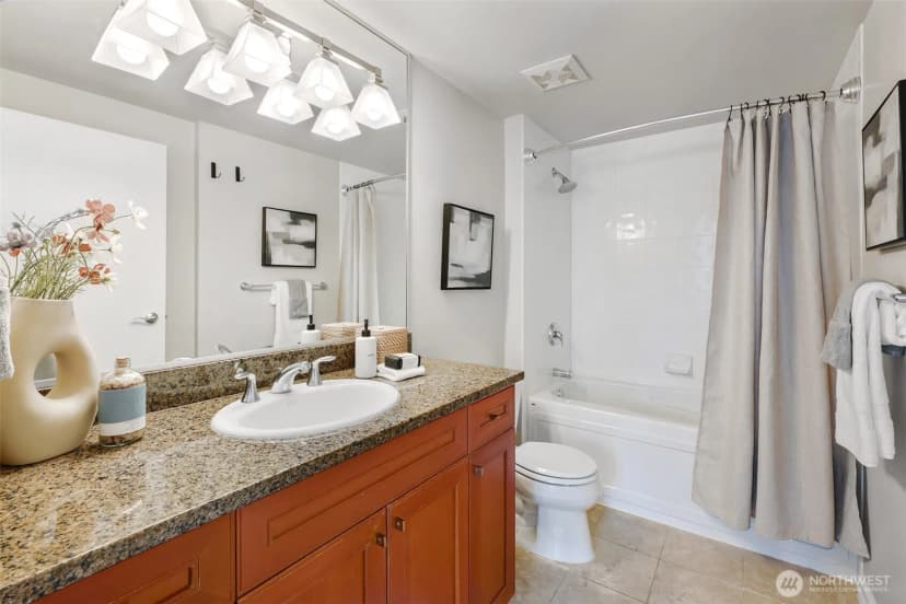 Property photo for 1420 Terry Avenue #1108, Seattle photo 18