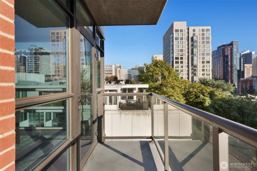 Property photo for 1420 Terry Avenue #1108, Seattle photo 22
