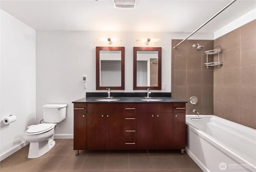 Property photo for 76 Cedar Street #405, Seattle photo 21