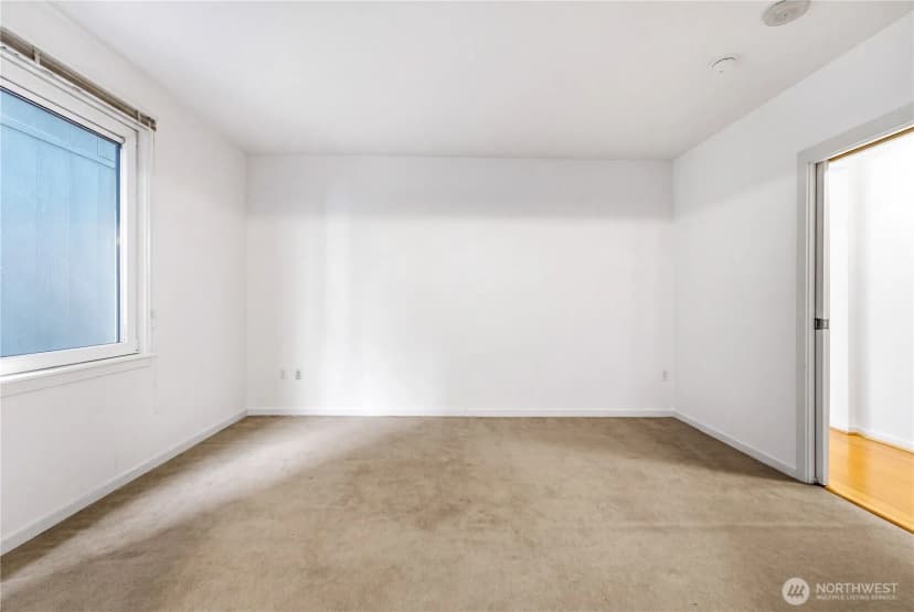 Property photo for 76 Cedar Street #405, Seattle photo 17