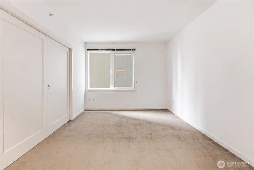 Property photo for 76 Cedar Street #405, Seattle photo 18
