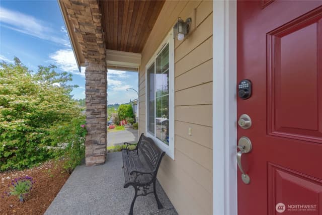 Property photo for 23031 27th Drive Se, Bothell photo 2