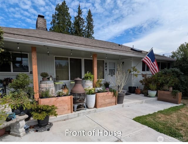 Property photo for 224 S 166, Burien photo 2