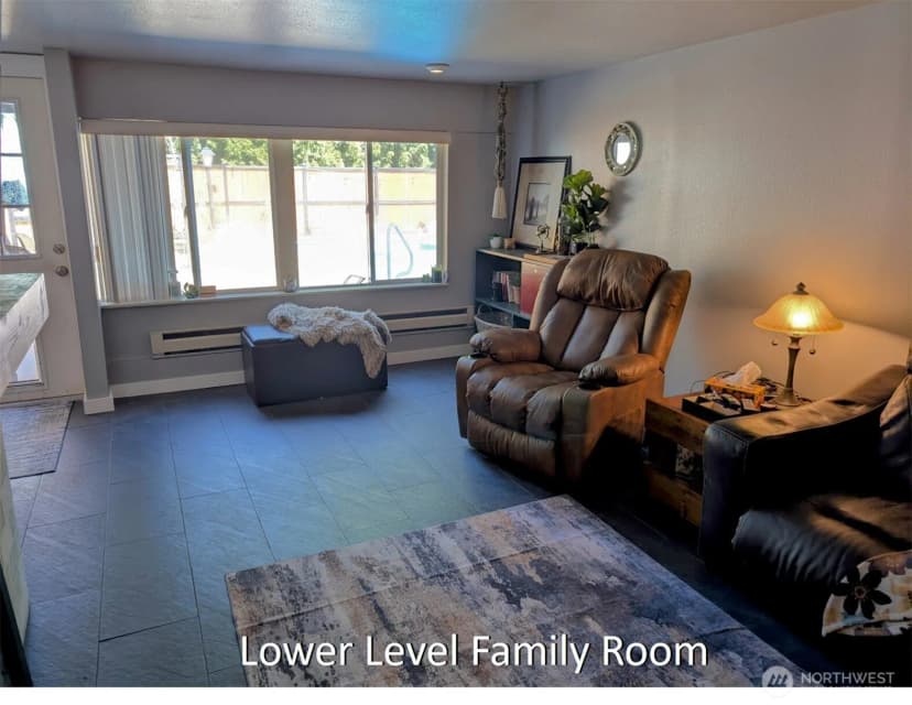 Property photo for 224 S 166, Burien photo 15
