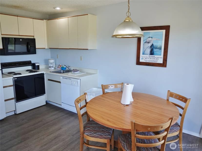 Property photo for 615 Ocean Shores Boulevard Nw #201, Ocean Shores photo 13
