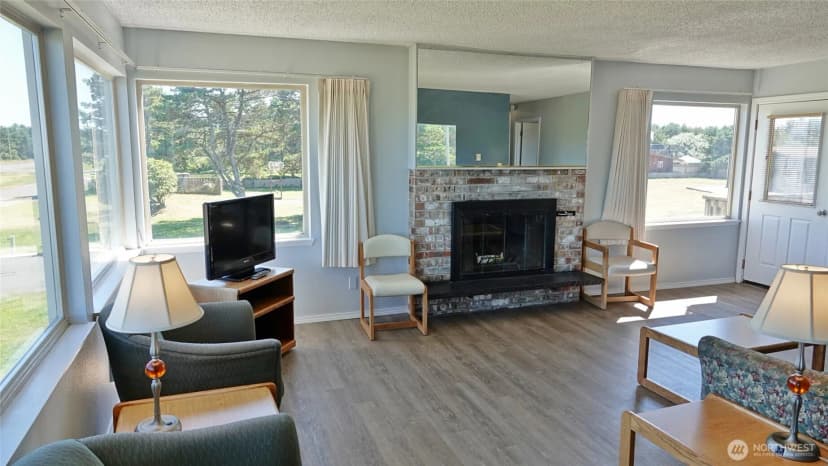Property photo for 615 Ocean Shores Boulevard Nw #201, Ocean Shores photo 5