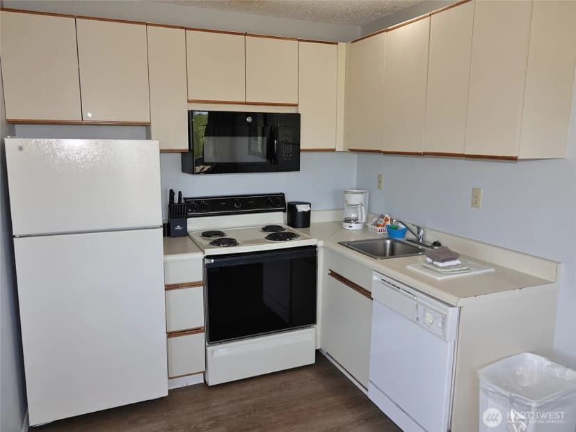 Property photo for 615 Ocean Shores Boulevard Nw #201, Ocean Shores photo 14
