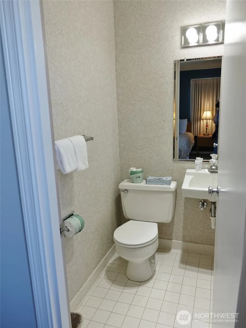 Property photo for 615 Ocean Shores Boulevard Nw #201, Ocean Shores photo 26
