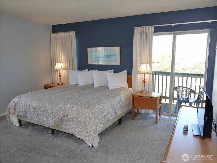 Property photo for 615 Ocean Shores Boulevard Nw #201, Ocean Shores photo 23