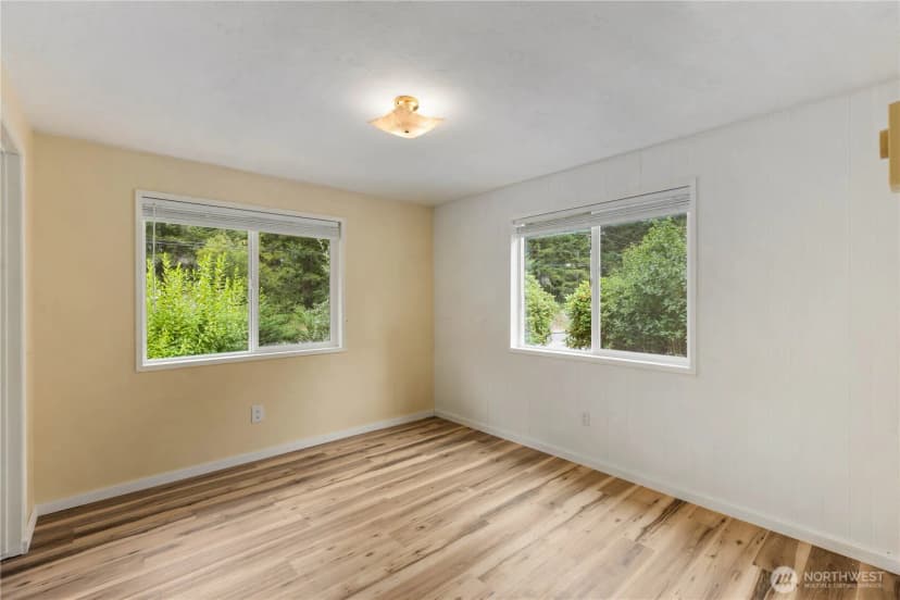 Property photo for 8377 Glenwood Road Sw, Port Orchard photo 16