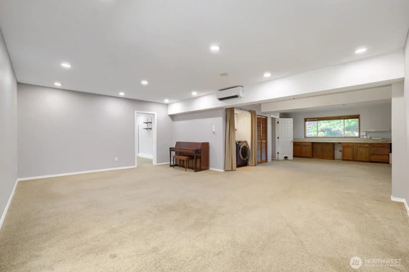 Property photo for 3203 Ne 195th St, Lake Forest Park photo 19