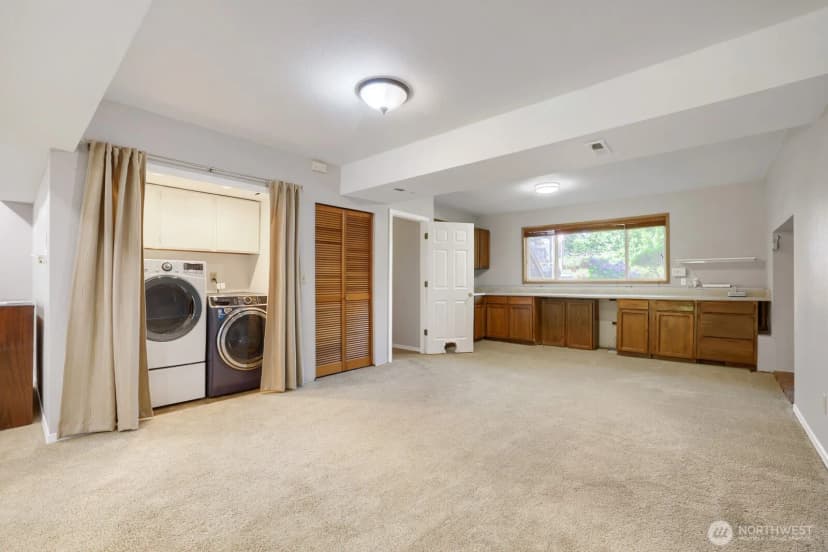 Property photo for 3203 Ne 195th St, Lake Forest Park photo 20