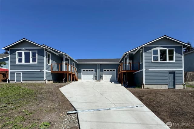 Property photo for 1917 W 10th Street, Port Angeles