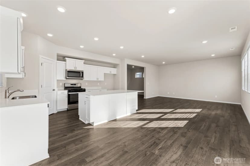 Property photo for 485 Cremini Loop Se #8, Lacey photo 4